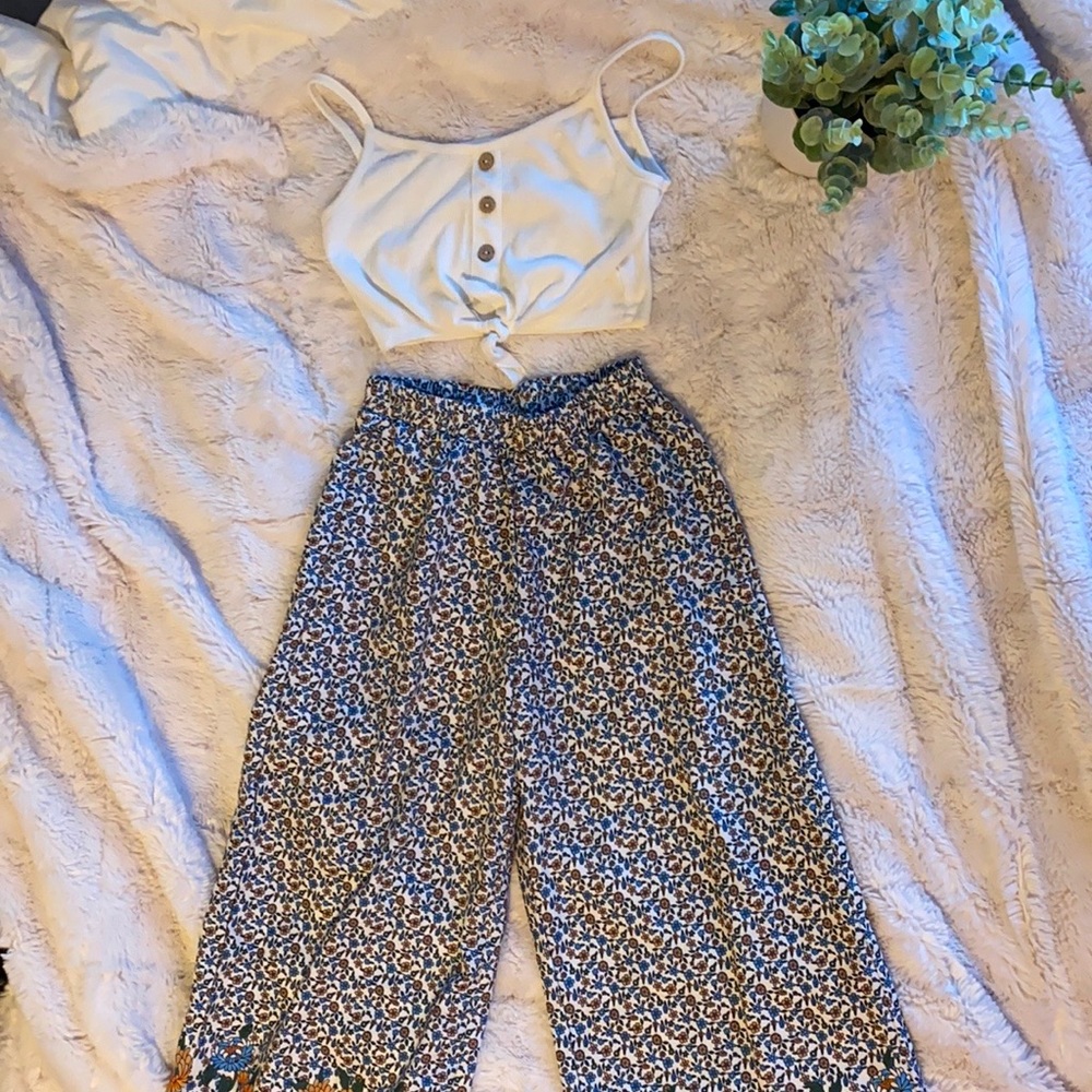 new she in wide leg pants and shirt